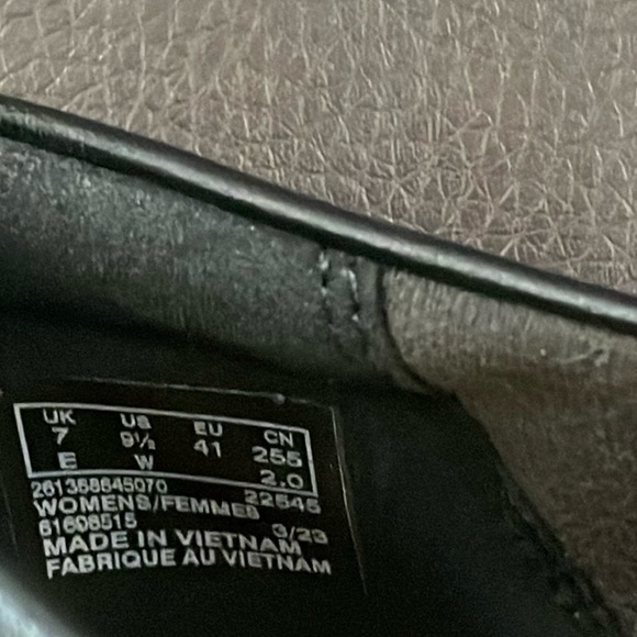 Ladies Clarks Collection Shoes - Picture 8 of 9